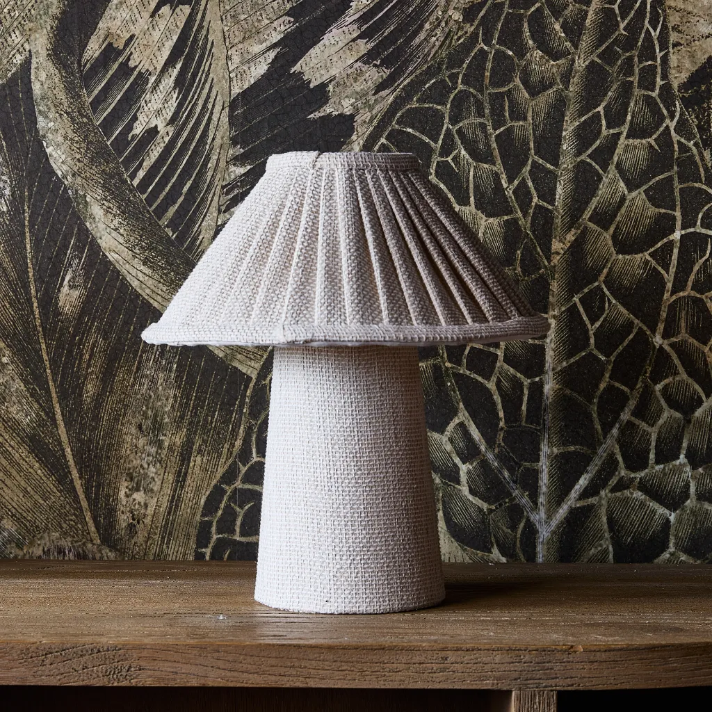 Vimodrone_TableLamp_584360-2.webp