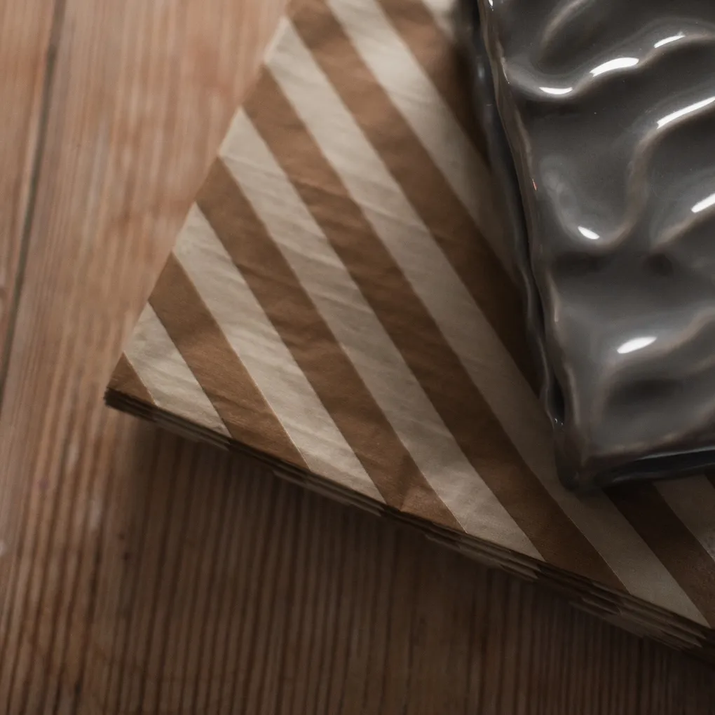 napkin_stripe_nougat_20240408_sfeer04.webp